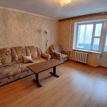 Велика Китаївська вул., 6