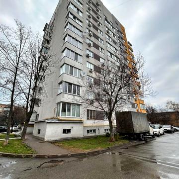 Святошинська вул., 35-А