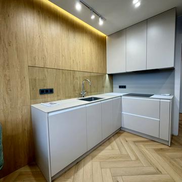 Олександра Олеся вул., 4-Б