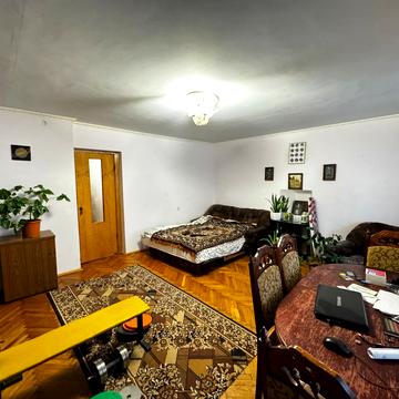 Роксоляни вул., 59