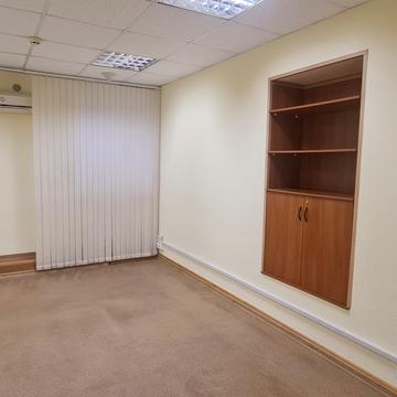 Григорія Сковороди вул., 7