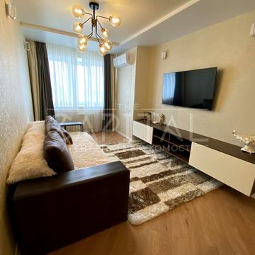 Патріарха Мстислава Скрипника вул., 48-А