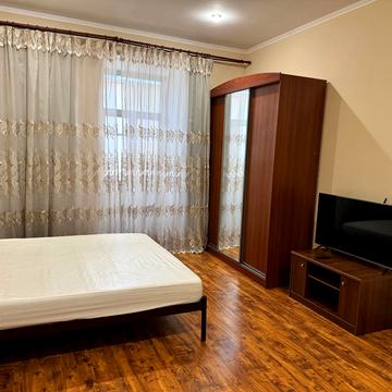 Гарматна вул., 21/30