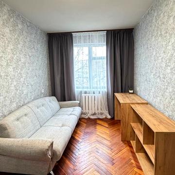 Академіка Шалімова вул. (Героїв Севастополя), 12