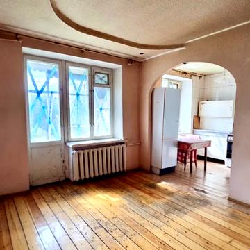 Отакара Яроша вул., 21а