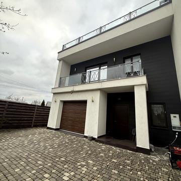 Смерекова вул., 1