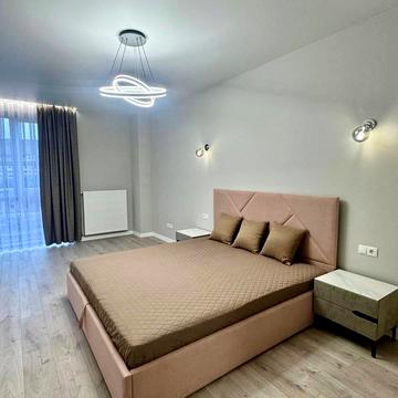 Рівненська вул., 8а