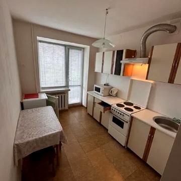 Томаша Масарика вул., 3