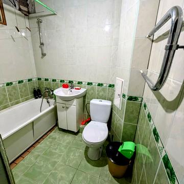 Нарбутівська вул., 200