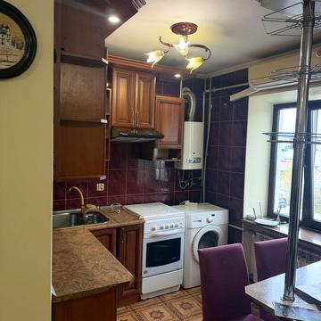 Мирона Кордуби вул., 2б