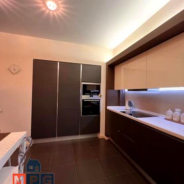 Культури вул., 11