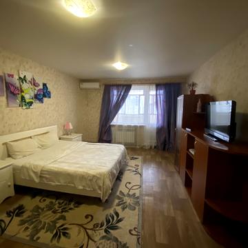 Бориса Гмирі вул., 1-Б/6