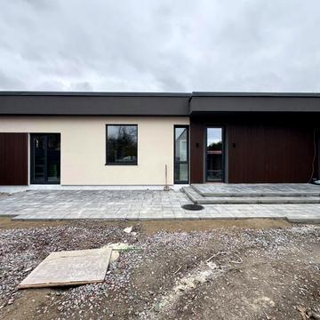 Садова вул.