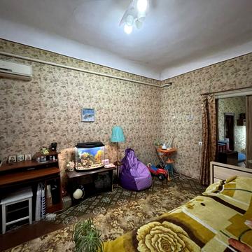 Ковальська вул., 49