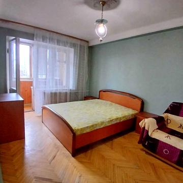 Ентузіастів вул., 3