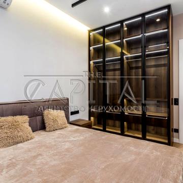 Василя Тютюнника вул. (Анрі Барбюса), 37/1