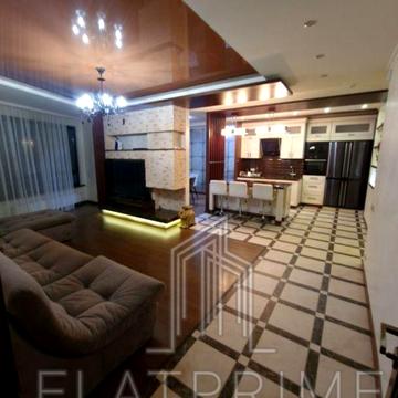 Голосіївський просп. (40-річчя Жовтня), 60