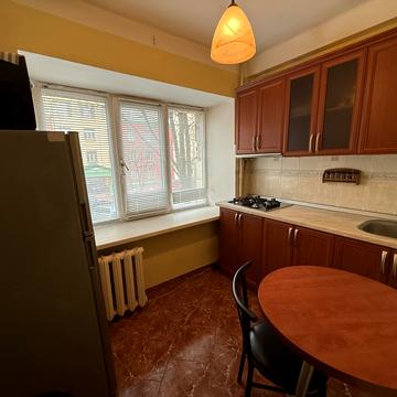 Преображенська вул. (Івана Клименка), 16