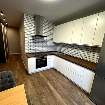 Камянська вул. (Дніпродзержинська), 128