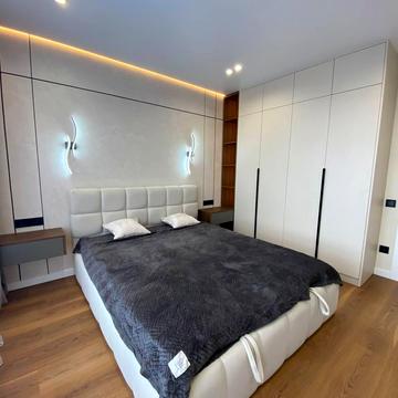 Героїв Миколаєва вул., (Будинок 3)