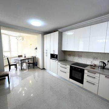 Кленова вул., 2а