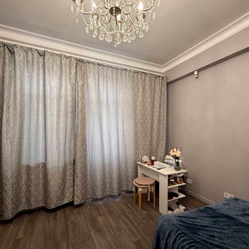 Джона Ленона вул., 37