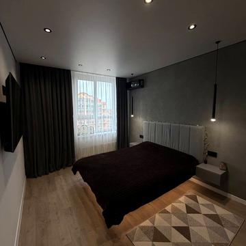 Університетська вул., 3/4