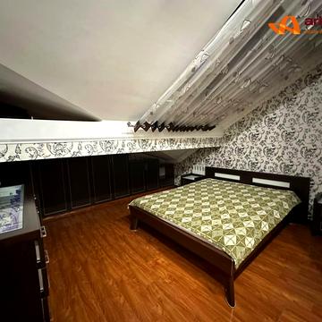 Чорновола вул., 30