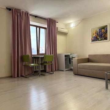 Шота Руставелі вул., 33-Б