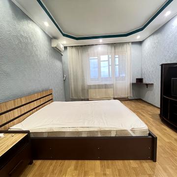 Архітектора Вербицького вул., 26