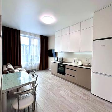 Олеся Гончара вул., 4