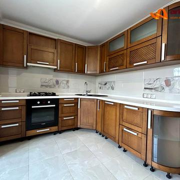 Незалежності вул., 164