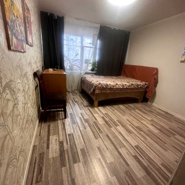 Академіка Філатова вул., 84