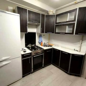 Івана Верхратського вул., 10