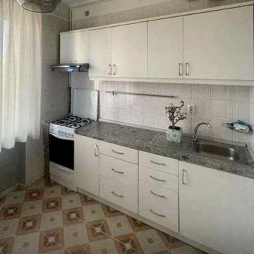 Шовкуненка вул., 4