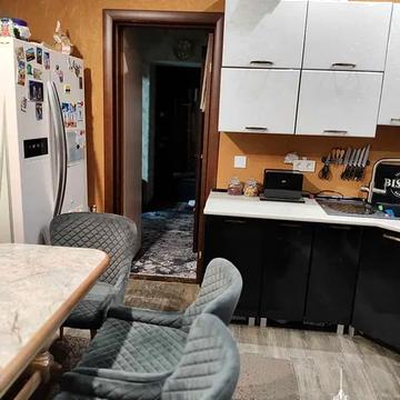 Боголюбова вул., 12