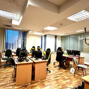 Миколи Міхновського бульв. (Дружби народів), 38