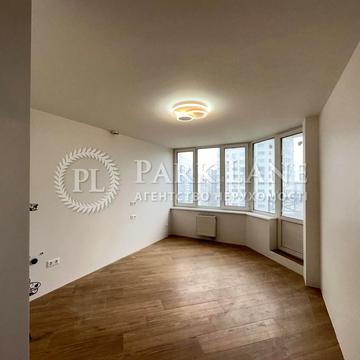 Верховинна вул., 41