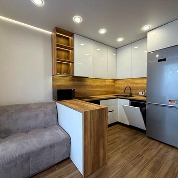 Августина Волошина вул., 2-Б