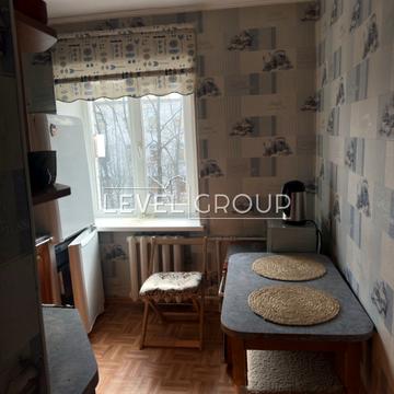 Дегтярівська вул., 30