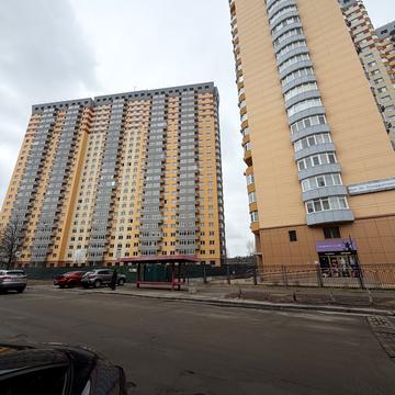 Юрія Кондратюка вул., 1