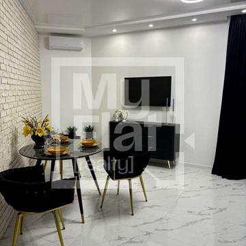 Івана Виговського вул. (Маршала Гречка), 10-Е