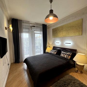 Тараса Шевченка бульв., 2