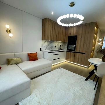 Романа Левицького вул., 4