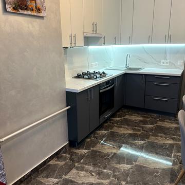 Університетська вул., 1-Ш