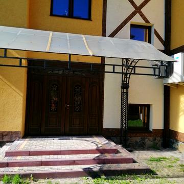 Івана Котляревського вул., 64