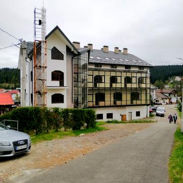 Тараса Шевченка вул., 42