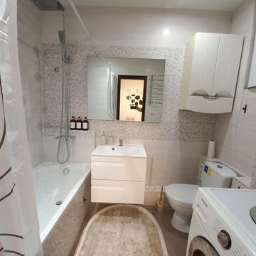 Юлії Здановської вул. (Ломоносова), 85