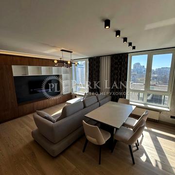 Митрополита Василя Липківського вул. (Урицького), 38