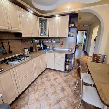 Радунська вул., 38